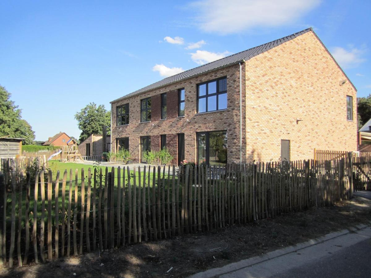 De Hoog Velden 11 Apartment Pelt Exterior photo